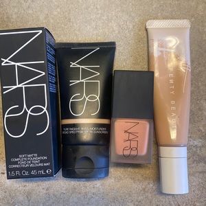Nars foundation make up bundle!
